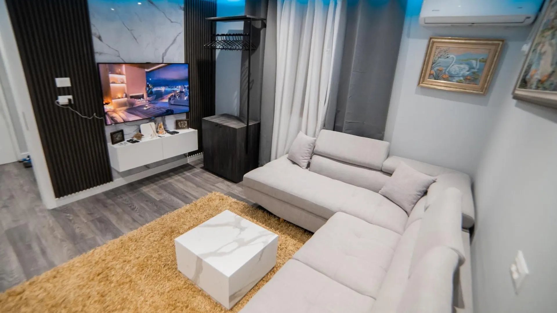 Holiday home Luxury Apartment Near Tirana Center