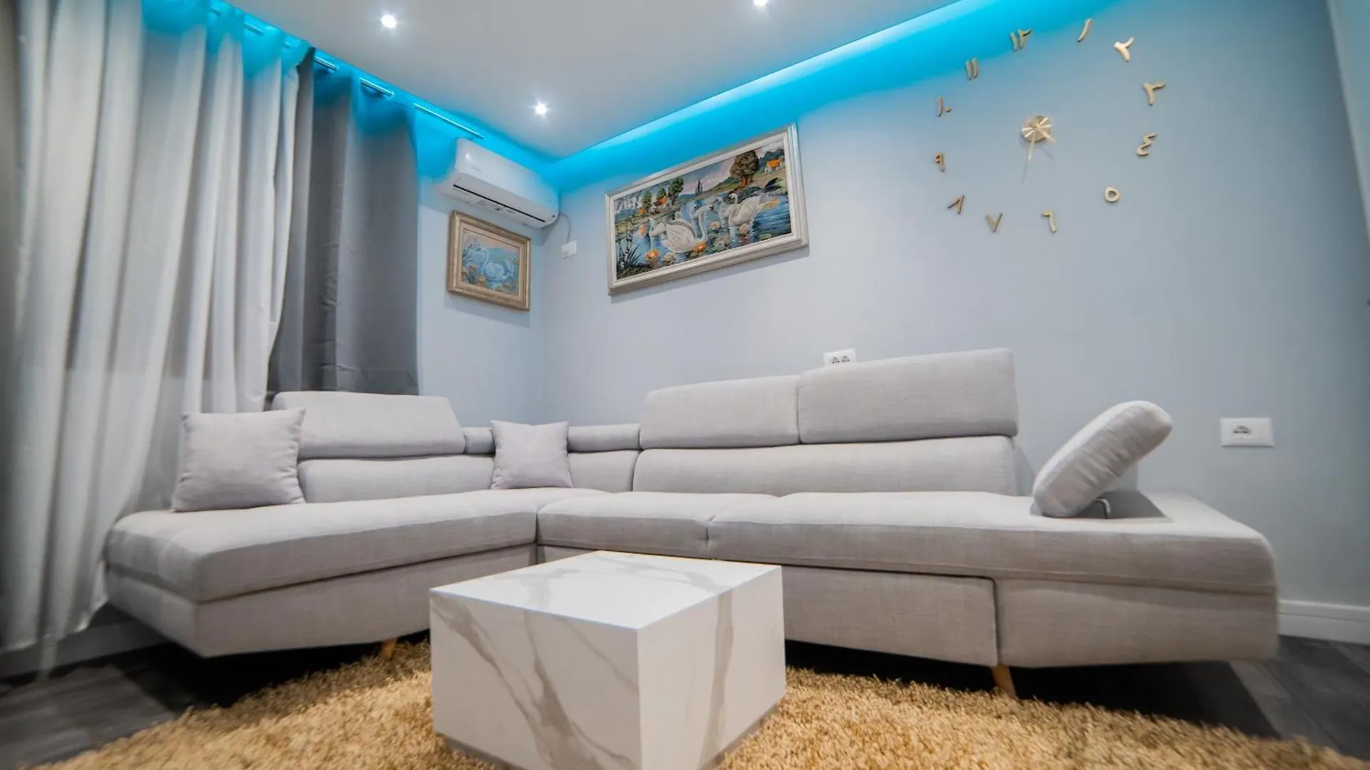 Luxury Apartment Near Tirana Center Holiday home
