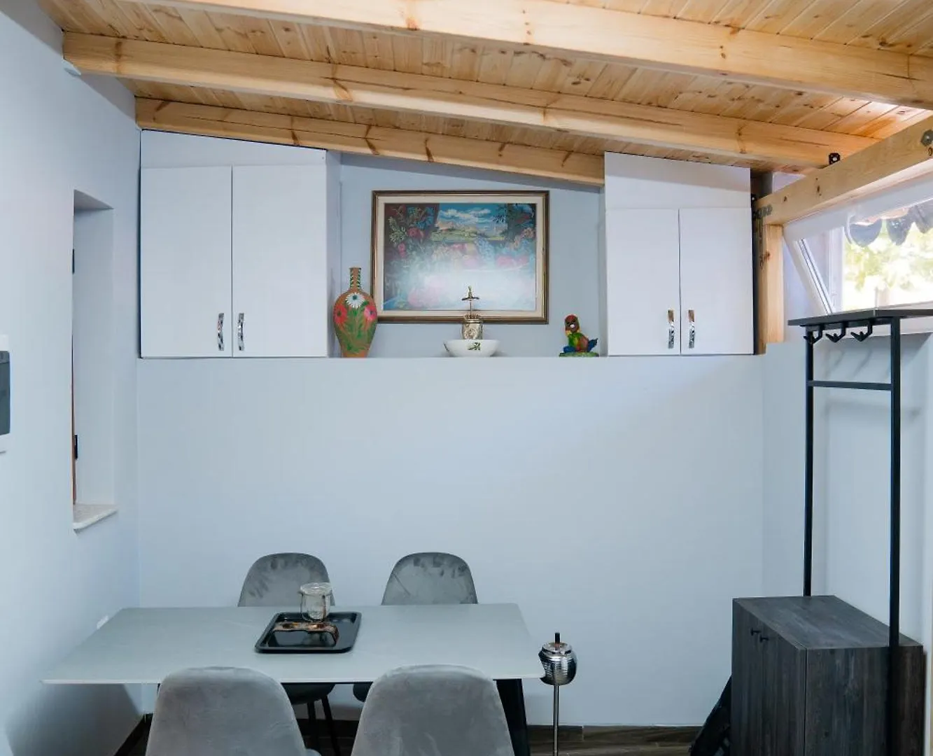 Luxury Apartment Near Tirana Center 0*,