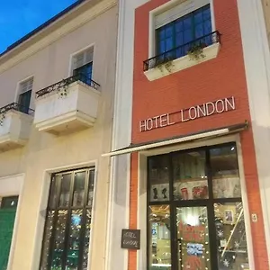 Bed & Breakfast London, Tirana